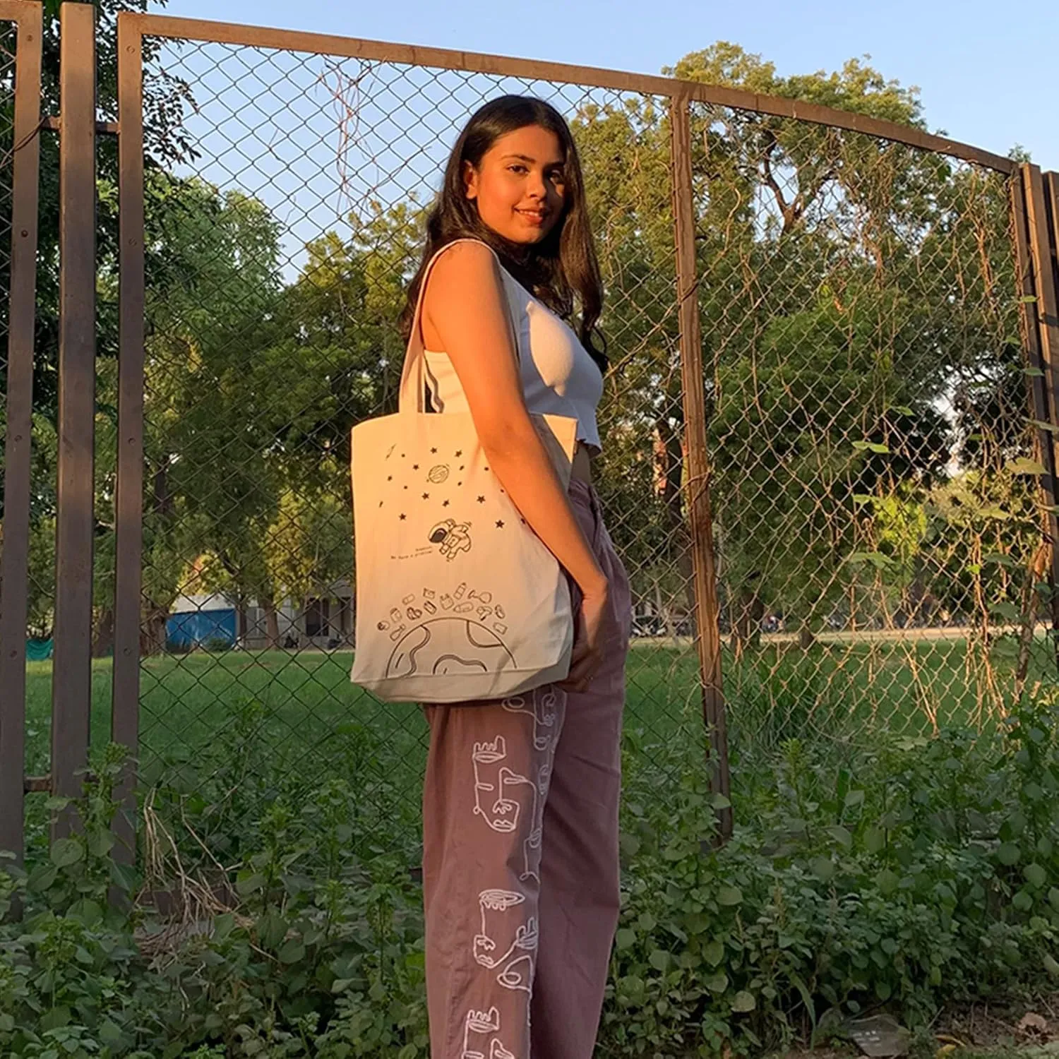 Ecoright Tote Bag for Women with Zipper, Small Tote Bag, Canvas Bag, Reusable Cotton Bag for Beach, Grocery, School & Work