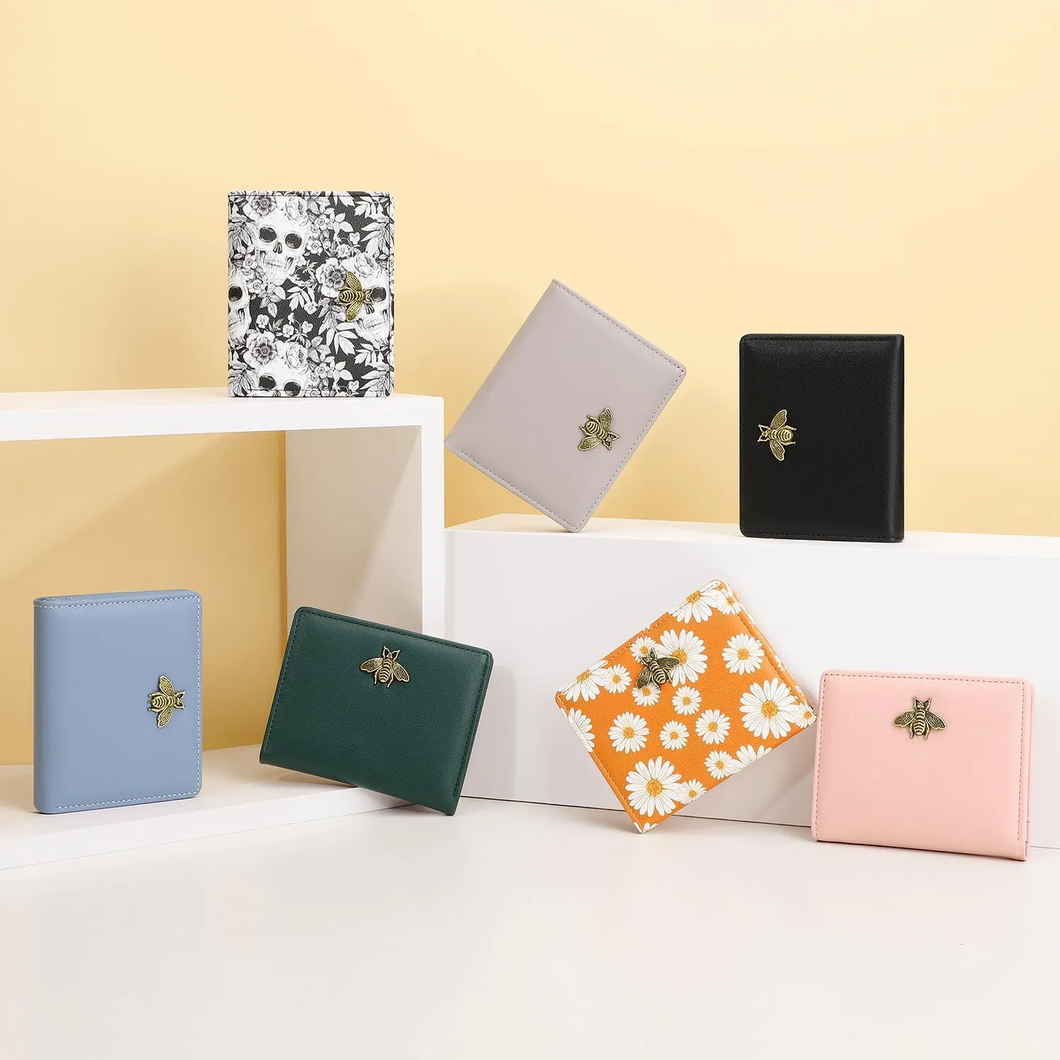 Small Women Wallet RFID Blocking Bifold Pocket Wallet Slim Compact Ladies Purse Mini Wallets For Women (Dark Green)