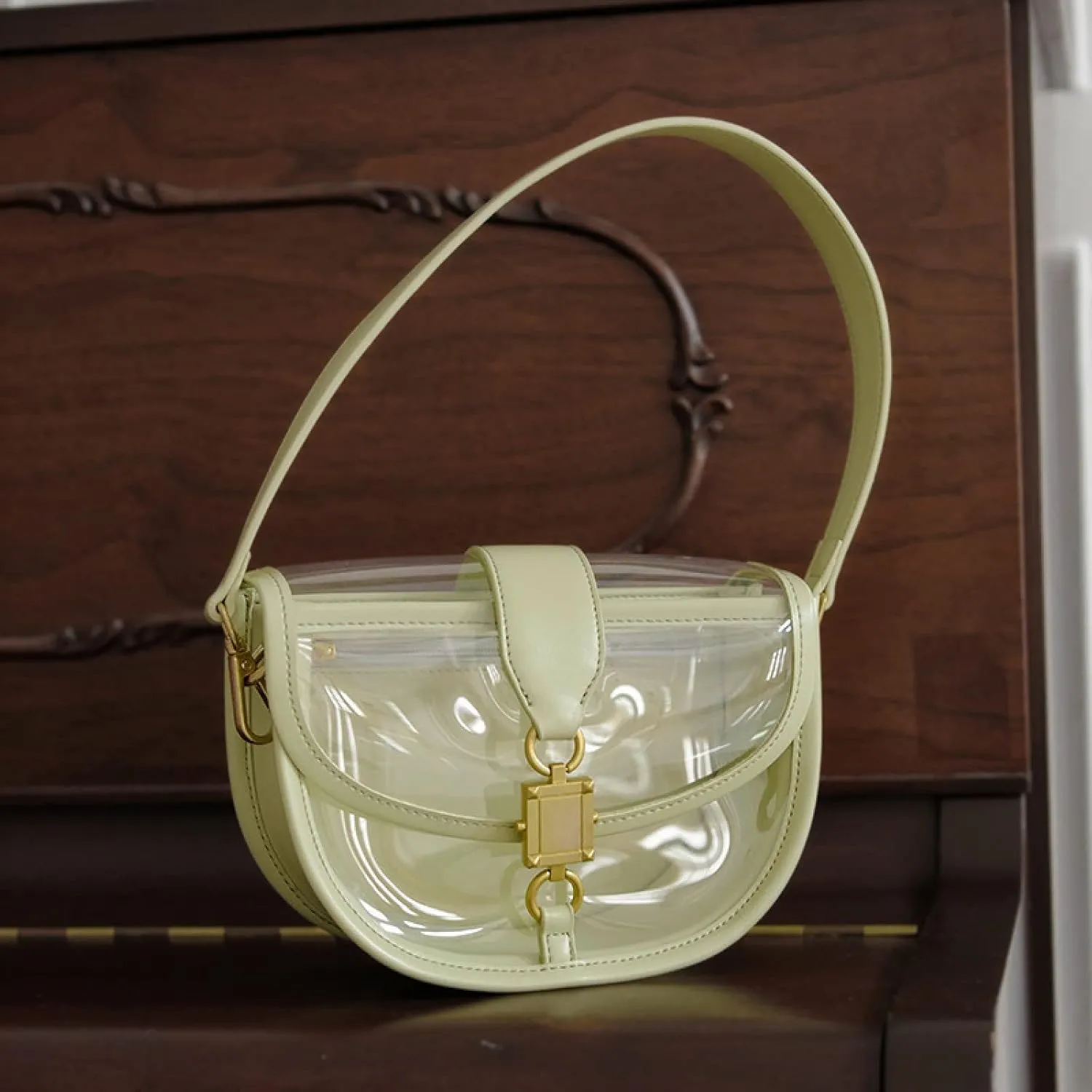 ZengSong TPU Shoulder Bag Fashion Trend Handbag Plastic Underarm Bag Female Summer Jelly Transparent Bag Messenger Bag(Light Green)